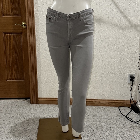 SIZE 30R AG  The Stevie Ankle Zip - Picture 5 of 8